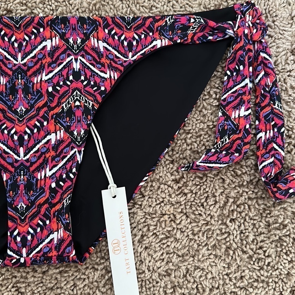 NWT Tart Collections Bikinis bottom In Fuchsia - Picture 5 of 12
